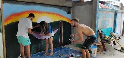 Ba'mi thakhek hostel