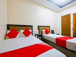 OYO 431 Apollo 11 Apartelle