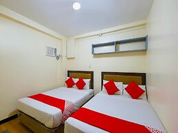 OYO 431 Apollo 11 Apartelle