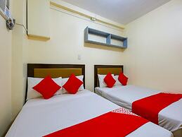 OYO 431 Apollo 11 Apartelle