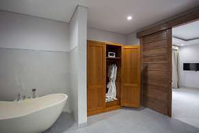 The Awandari Villas Seminyak