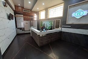 Hotel Rashika Palace