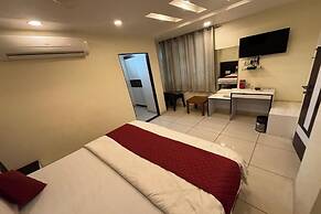 Hotel Rashika Palace