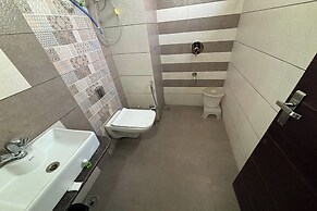 Hotel Rashika Palace