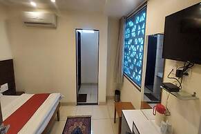 Hotel Rashika Palace