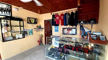 Alegria Dive Resort