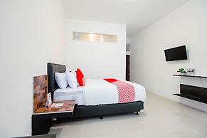 OYO 2311 C9 Exclusive