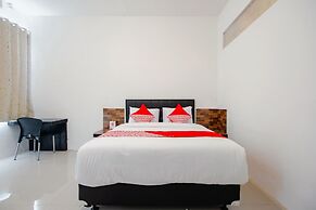 OYO 2311 C9 Exclusive