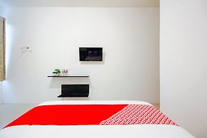 OYO 2311 C9 Exclusive