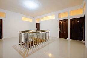 OYO 2311 C9 Exclusive