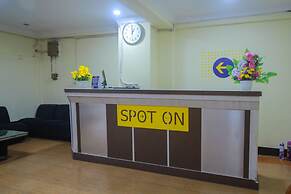 SPOT ON 2305 Andys Nur Penginapan