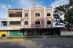 SPOT ON 2305 Andys Nur Penginapan