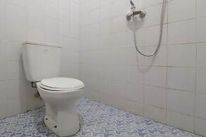 SPOT ON 2426 Hotel Aget Jaya Ii