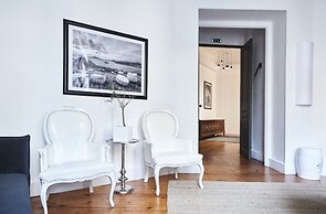 Art Pantheon - Suites & Apartments