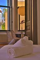 Art Pantheon - Suites & Apartments