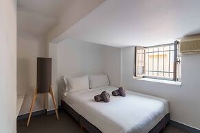 Art Pantheon - Suites & Apartments