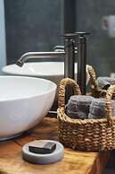 Art Pantheon - Suites & Apartments