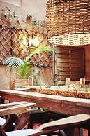 Art Pantheon - Suites & Apartments