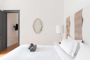 Art Pantheon - Suites & Apartments