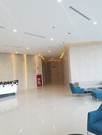 Luxury Scenia Bay Apartment with Seaview