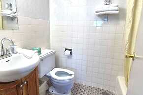 Motel Edgebrook Chicago North Shore by OYO