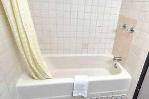 Motel Edgebrook Chicago North Shore by OYO