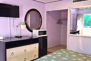 Motel Edgebrook Chicago North Shore by OYO