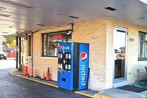 Motel Edgebrook Chicago North Shore by OYO