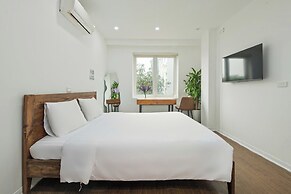Lakeside House - Hanoi