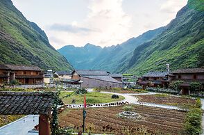 Meo Vac Valley Hotel - Hostel