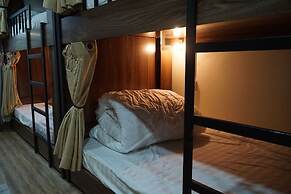 Meo Vac Valley Hotel - Hostel