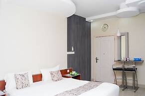 Palette Muscat Al Bayrahaa