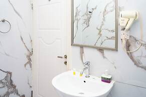 Palette Muscat Al Bayrahaa