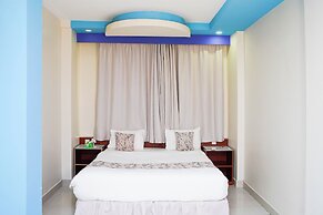 Palette Muscat Al Bayrahaa