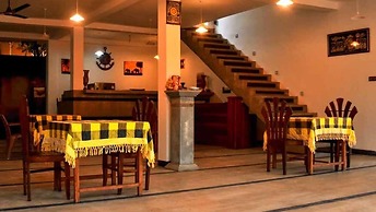 Hotel Aram