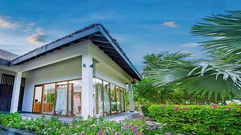 Radisson Blu Resort Maldives with 50 % off on Sea Plane round trip 03 