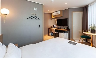 YAJA Hotel Tongyeong Ferry Terminal Branch