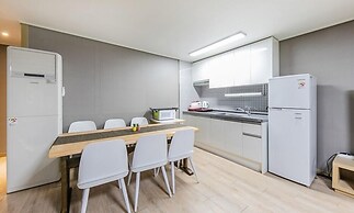 YAJA Hotel Tongyeong Ferry Terminal Branch