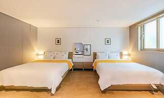 YAJA Hotel Tongyeong Ferry Terminal Branch