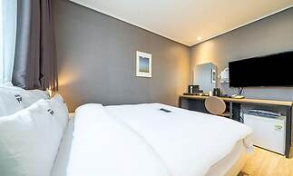 YAJA Hotel Tongyeong Ferry Terminal Branch