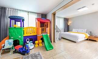 YAJA Hotel Tongyeong Ferry Terminal Branch