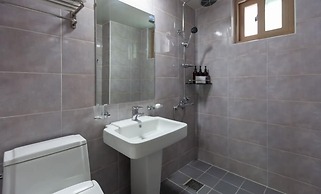 YAJA Hotel Tongyeong Ferry Terminal Branch