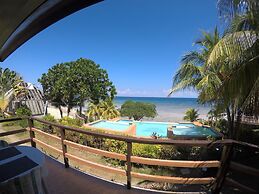 Maria Nico Mystic Island Resort
