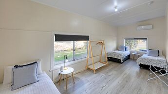 Castlereagh Lodge Motel