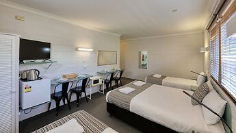 Castlereagh Lodge Motel