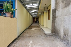 OYO 2401 Ardini Residence