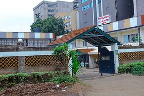 Parklands Villa Hotel