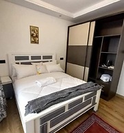 Parklands Villa Hotel