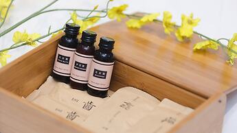 Floral Hotel Yi Shu Yu She Zhouzhuang