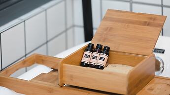 Floral Hotel Yi Shu Yu She Zhouzhuang